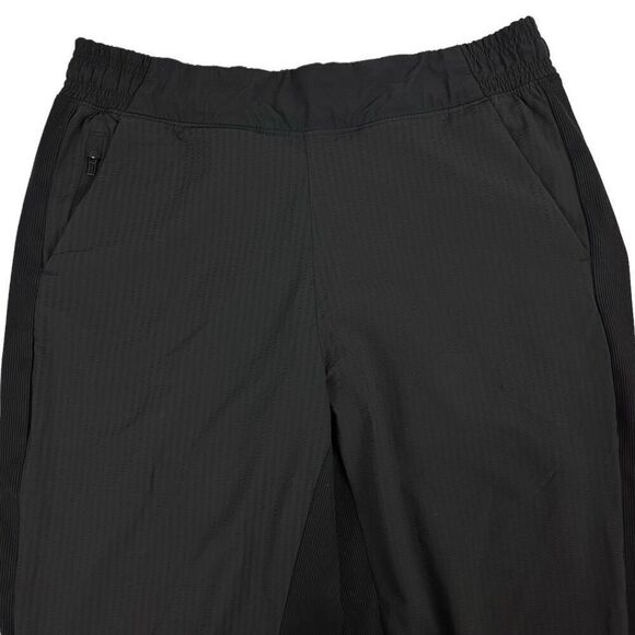 Athleta Black Textured Brooklyn Jogger size 8 - Picture 6 of 11